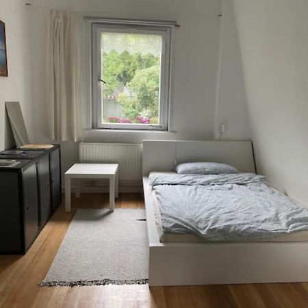 Altbauwohnung Stuttgart Ost Екстер'єр фото