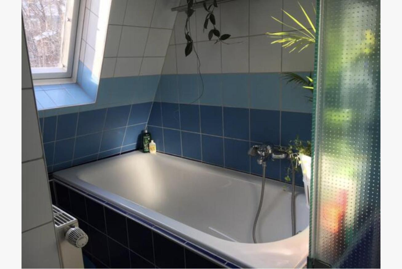 Altbauwohnung Stuttgart Ost Номер фото